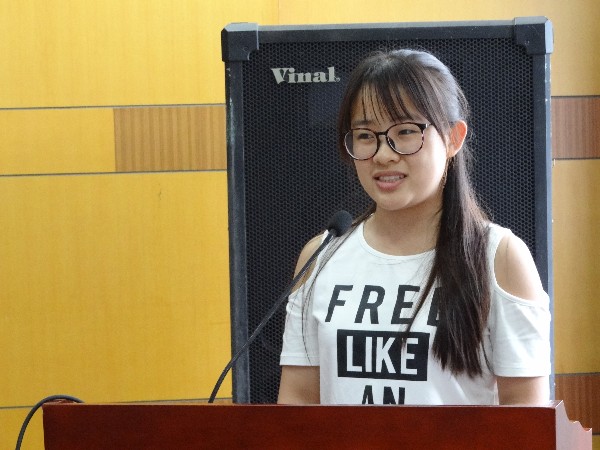 1467767066249627.jpg 7在党为党在岗有为演讲51_副本.jpg